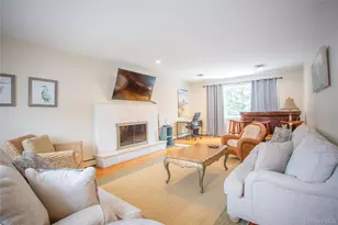 9 Kensington St, Long Beach, NY 11561 - Photo 14