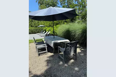 870 Noyack Road, Southampton, NY 11968 - Photo 18