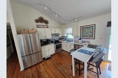 870 Noyack Road, Southampton, NY 11968 - Photo 8