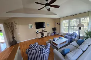870 Noyack Rd, Southampton, NY 11968 - Photo 4