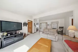 264 Mountain Rd, Port Jervis, NY 12771 - Photo 4