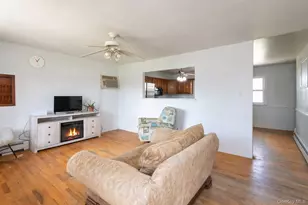 167 Robinwood Dr, Shirley, NY 11967 - Photo 4