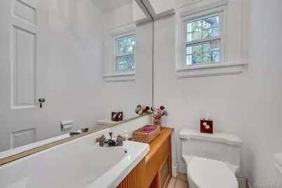 83 Parkway W, Mount Vernon, NY 10552 - Photo 16