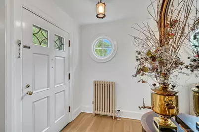 83 Parkway W, Mount Vernon, NY 10552 - Photo 2