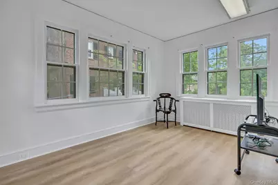 83 Parkway W, Mount Vernon, NY 10552 - Photo 8