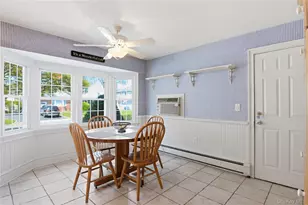 44 Magnolia St, Westbury, NY 11590 - Photo 14