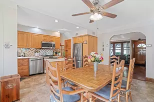 65-41 77th Pl, Middle Village, NY 11379 - Photo 6
