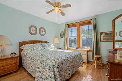 65-41 77th Place, Middle Village, NY 11379 - Photo 14
