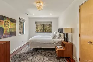 68 Brookside Dr, Manhasset, NY 11030 - Photo 20