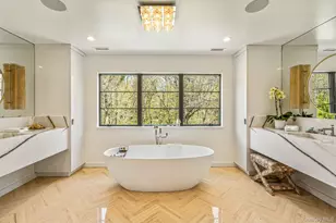 68 Brookside Dr, Manhasset, NY 11030 - Photo 16