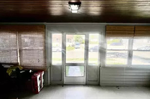 309 Franklin Ave, Hewlett, NY 11557 - Photo 2