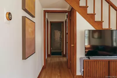 32 Ten Broeck Avenue, Hudson, NY 12534 - Photo 18