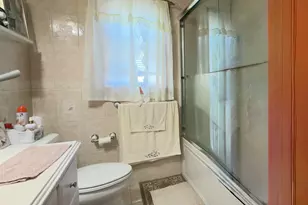209-44 110th Ave, Queens Village, NY 11429 - Photo 18