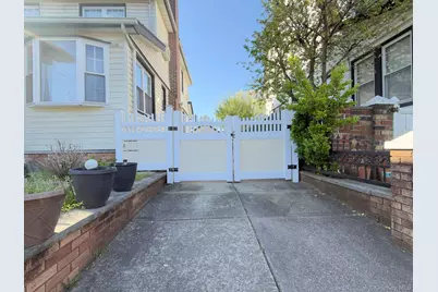 209-44 110th Avenue, Queens Village, NY 11429 - Photo 34