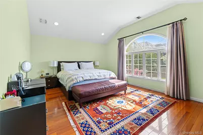335 Cresthaven Lane, Whitestone, NY 11357 - Photo 12