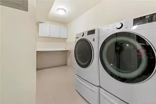 3-35 Cresthaven Ln, Whitestone, NY 11357 - Photo 24