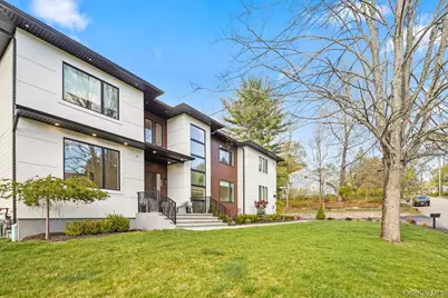 5 Blue Bird Road, Monsey, NY 10952 - Photo 2