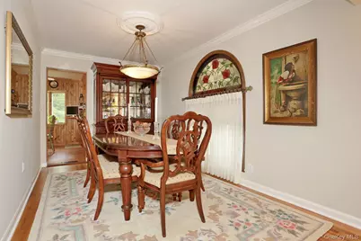 126 E Lewis Avenue, Pearl River, NY 10965 - Photo 12
