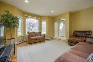 774 Haverstraw Rd, Suffern, NY 10901 - Photo 8