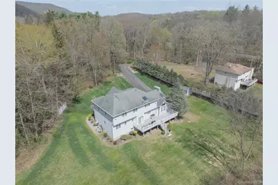774 Haverstraw Road, Suffern, NY 10901 - Photo 32