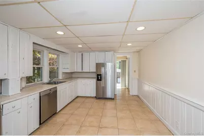 102 Reid Avenue, Port Washington, NY 11050 - Photo 26