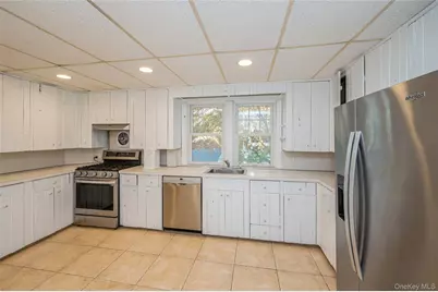 102 Reid Avenue, Port Washington, NY 11050 - Photo 28