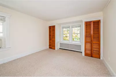 102 Reid Avenue, Port Washington, NY 11050 - Photo 32
