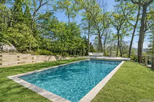 33 Peter's Path, East Hampton, NY 11937 - Photo 16