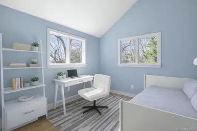 33 Peters Path, East Hampton, NY 11937 - Photo 12