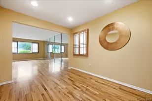 1810 Front St, East Meadow, NY 11554 - Photo 10