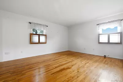 1810 Front Street #29, East Meadow, NY 11554 - Photo 18