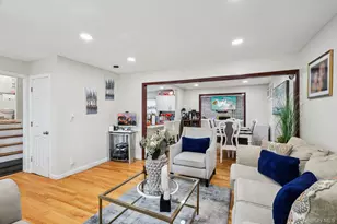 374 Miller Ave, Freeport, NY 11520 - Photo 6