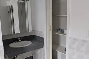 143-47 228th St, Springfield Gardens, NY 11413 - Photo 6