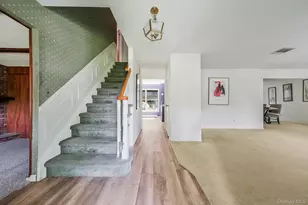 23 Whitney Gate, Smithtown, NY 11787 - Photo 18