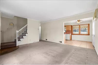 51 Audrey Avenue, Plainview, NY 11803 - Photo 6