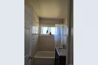 15 Falcon Lane, Levittown, NY 11756 - Photo 18