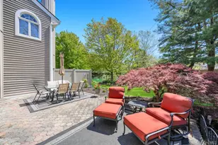 12 Kristin Ln, Hauppauge, NY 11788 - Photo 8