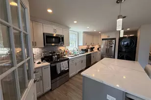 12 Carlton Dr, Massapequa, NY 11758 - Photo 6