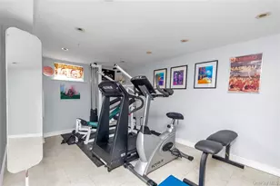 7-16 160th St, Whitestone, NY 11357 - Photo 12
