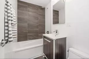 142-20 Franklin Ave, Flushing, NY 11355 - Photo 6