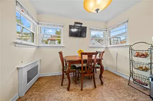 82-10 215th St, Hollis, NY 11427 - Photo 10