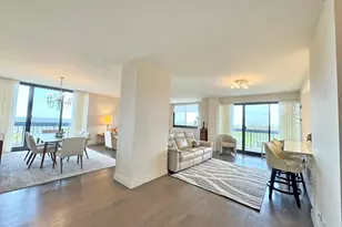 270-10 Grand Central Pkwy, Floral Park, NY 11005 - Photo 2