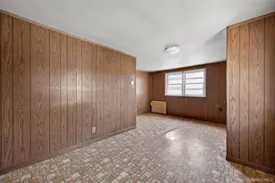 160 Albermarle Ave, Valley Stream, NY 11580 - Photo 16