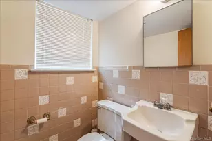 25-08 148th St, Flushing, NY 11354 - Photo 20