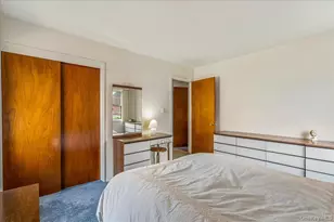 25-08 148th St, Flushing, NY 11354 - Photo 14