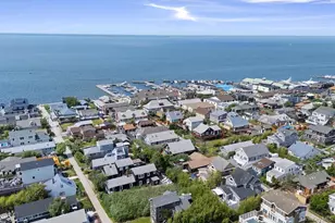 17 Bungalow Walk, Ocean Beach, NY 11770 - Photo 10