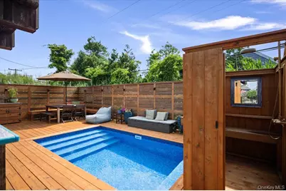 17 Bungalow Walk, Ocean Beach, NY 11770 - Photo 14
