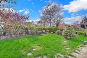 25 Lakeshore Blvd, Massapequa, NY 11758 - Photo 30