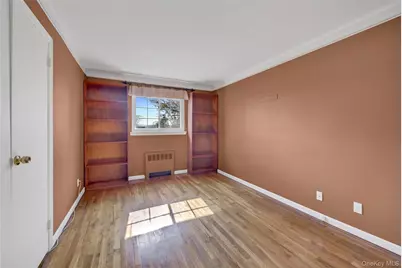 25 Lake Shore Boulevard, Massapequa, NY 11758 - Photo 16
