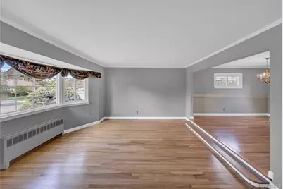 25 Lake Shore Boulevard, Massapequa, NY 11758 - Photo 6